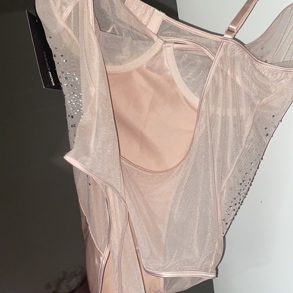 Rhinestone teddy brand new with rhinestone choker - Picture 5 of 5